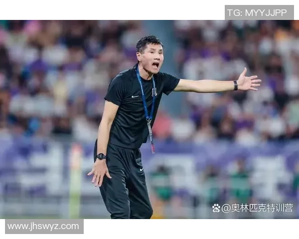 外号二娃的足球明星如何在绿茵场上书写传奇人生